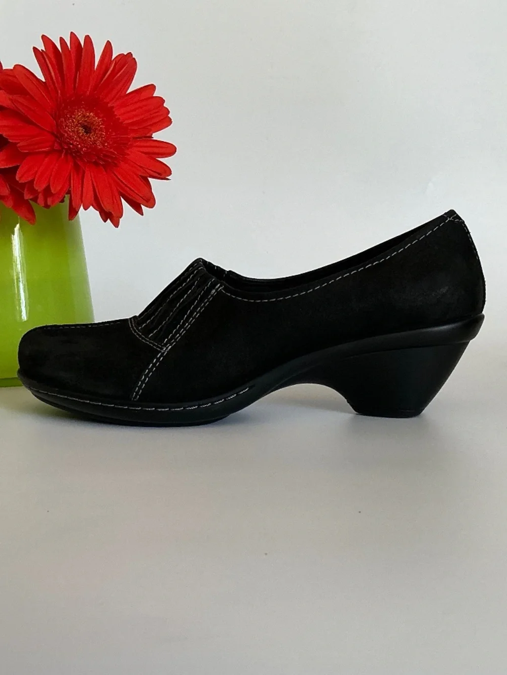 SoftWalk Black Suede Leather Wedge Comfort Sip On Shoes Size 7M EUC